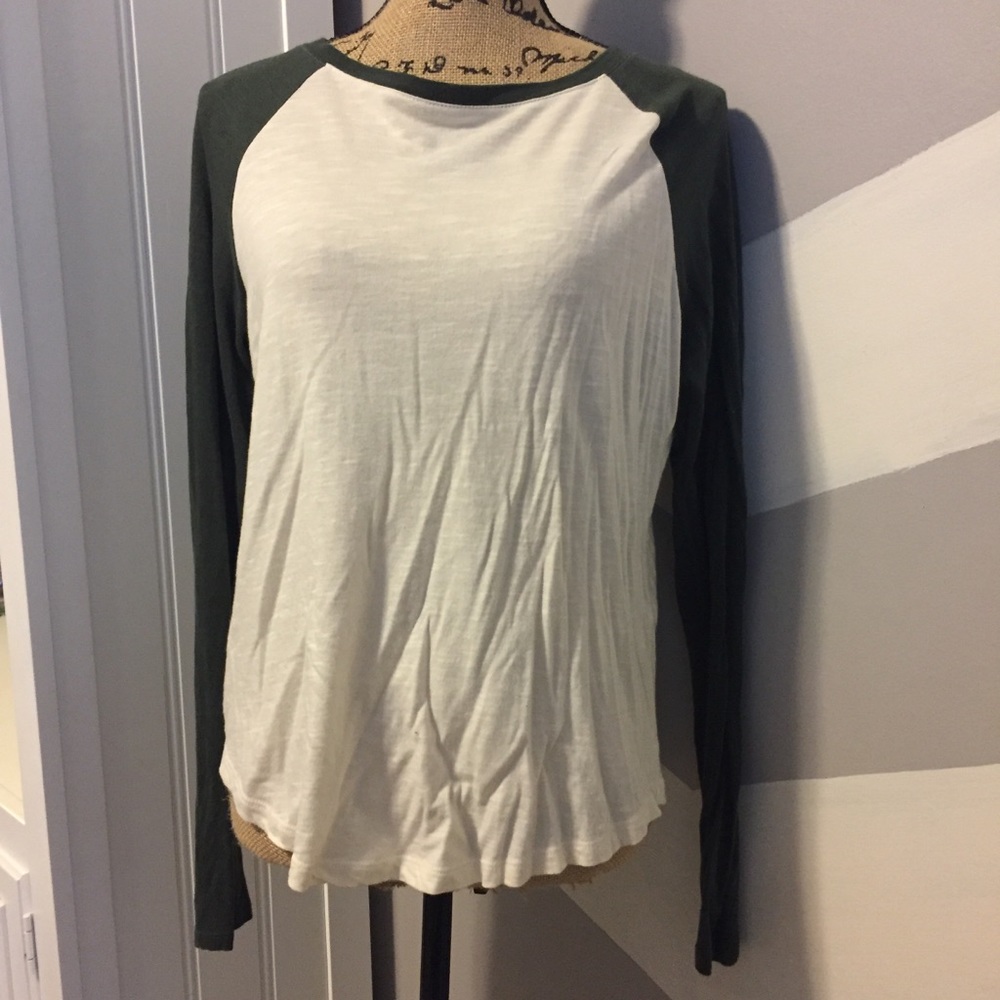 Forever 21 baseball tee